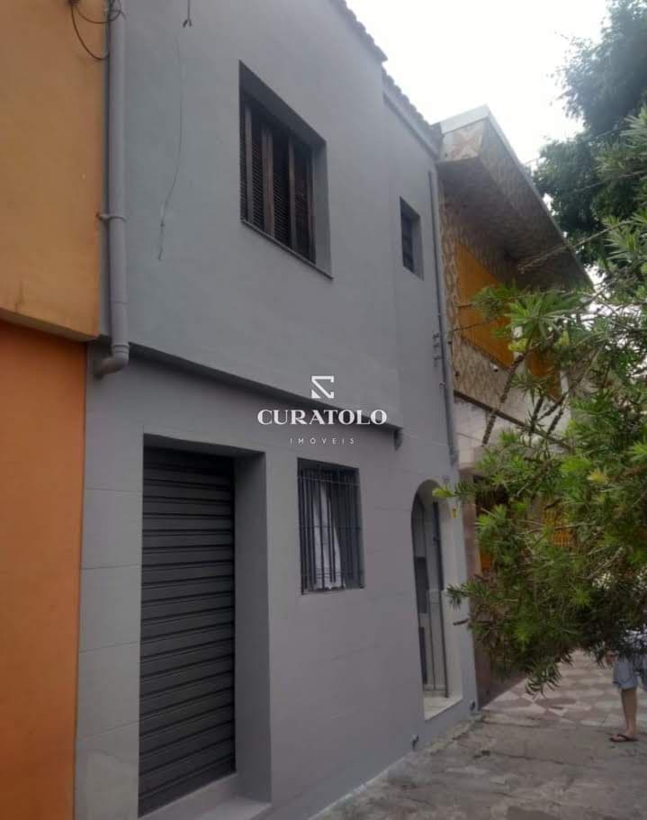 Casa sobrado à venda com 70 m², 3 quartos no Cambuci, São Paulo.