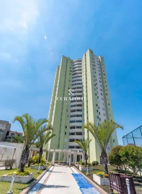 Apartamento com 3 dorms, 1 suíte, varanda, vaga e lazer completo - Pq. Jaçatuba, Santo André