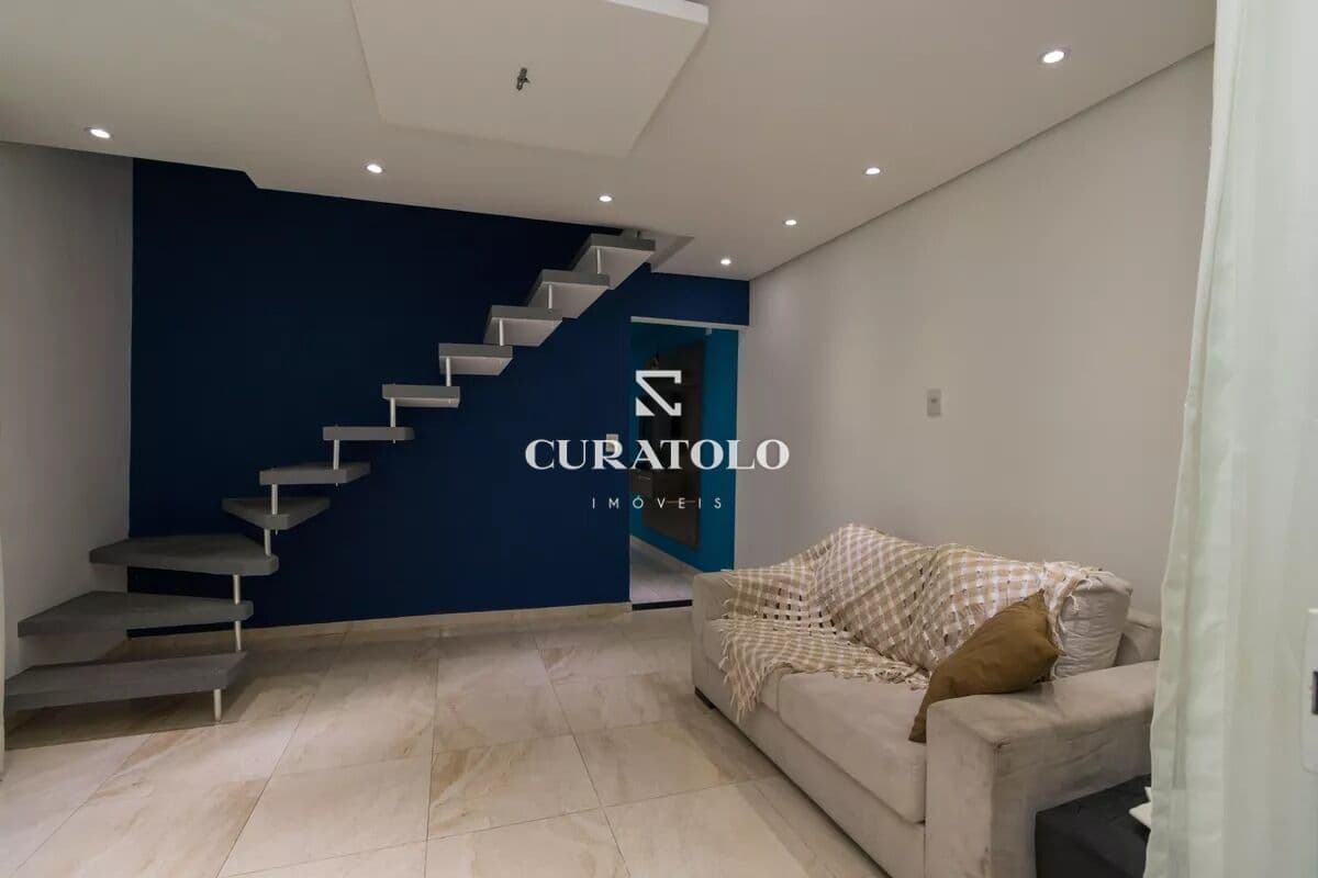 Casa/sobrado à venda com 170 m², 3 quartos e espaço gourmet, Vila Prudente, São Paulo.