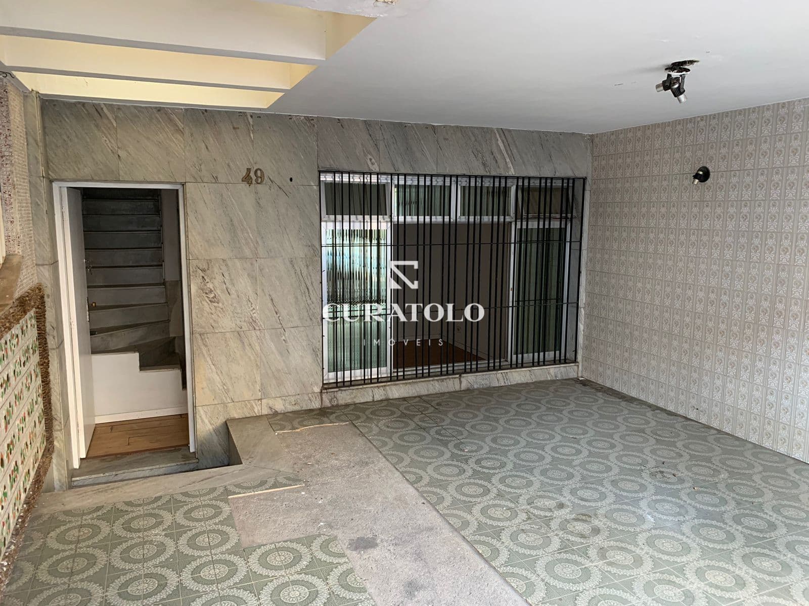 Casa sobrado à venda na Vila Gomes Cardim com 2 quartos e 2 vagas