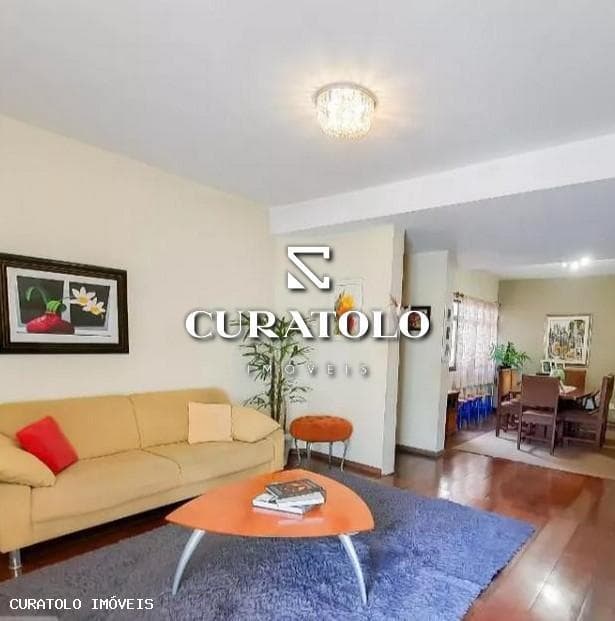 CASA EXCELENTE COM 4 SUÍTES EM SÃO BERNARDO DO CAMPO