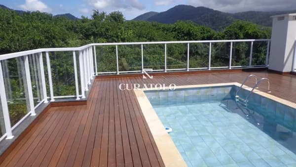 Seu novo lar na praia, em Itaguá - Ubatuba. Apartamento aconchegante de 45m², com 1 Quarto, 1 vaga e varanda