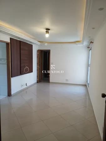 Apartamento à venda com 63 m², 3 quartos, vaga, Vila das Mercês, São Paulo.