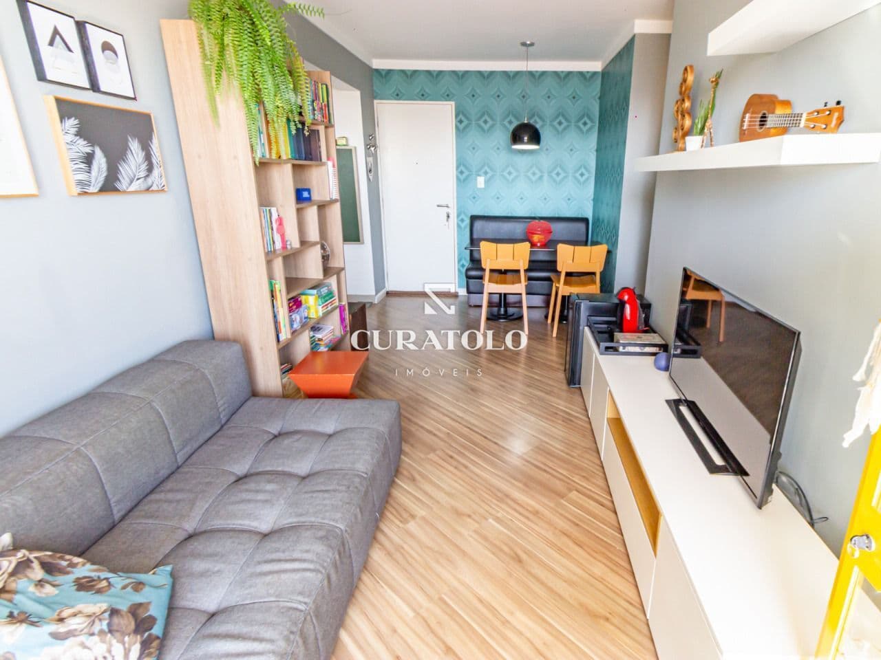 Apartamento à venda de 2 quartos, com 65 m², Varanda Gourmet, na Mooca, São Paulo.