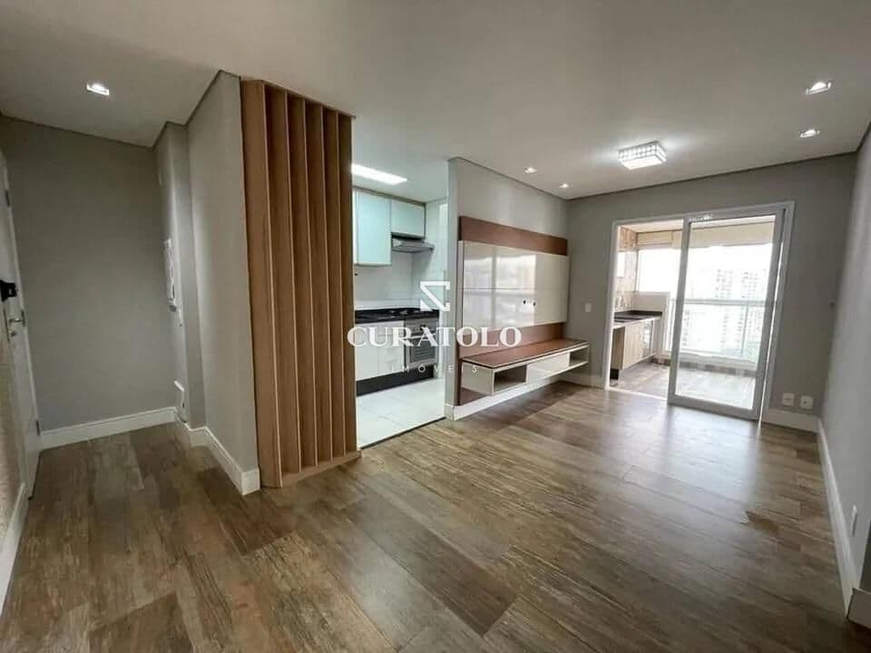 Apartamento à venda com 87 m², 3 quartos, varanda e 2 vagas, Tatuapé, São Paulo.