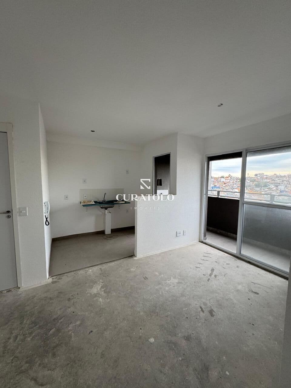 Apartamento à venda, de 2 quartos e 1 vaga no Jardim São Luís