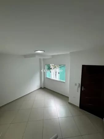 Casa em condomínio à venda com 3 quartos e vaga na Cidade Líder, São Paulo