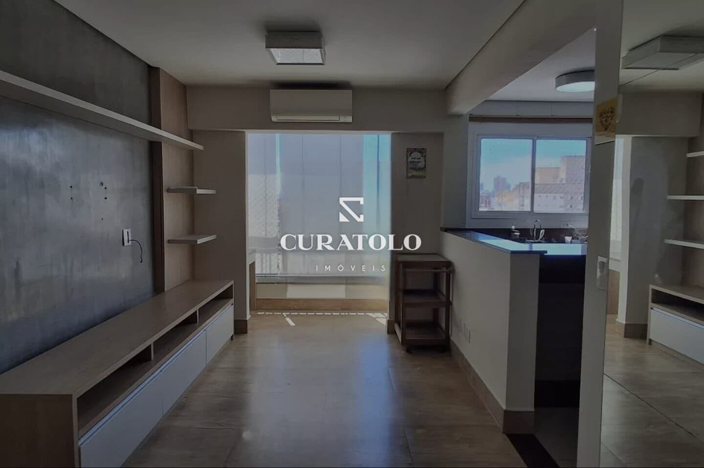 Conheça essa linda cobertura no Olímpico, em São Caetano, de 166 m², com 2 quartos, varanda e 3 vagas cobertas, é perfeito para você e sua família.