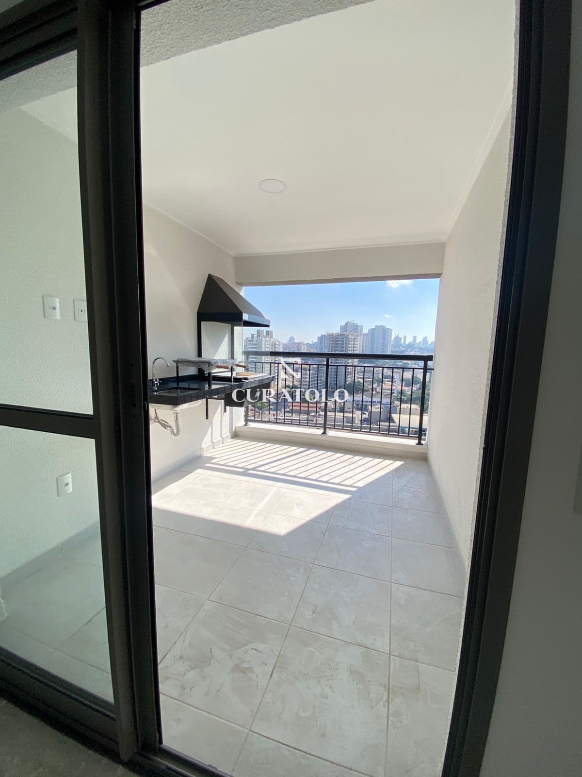 Apartamento à venda com 64 m², 2 quartos, varanda gourmet e 1 vaga no Jardim Independência, São Paulo
