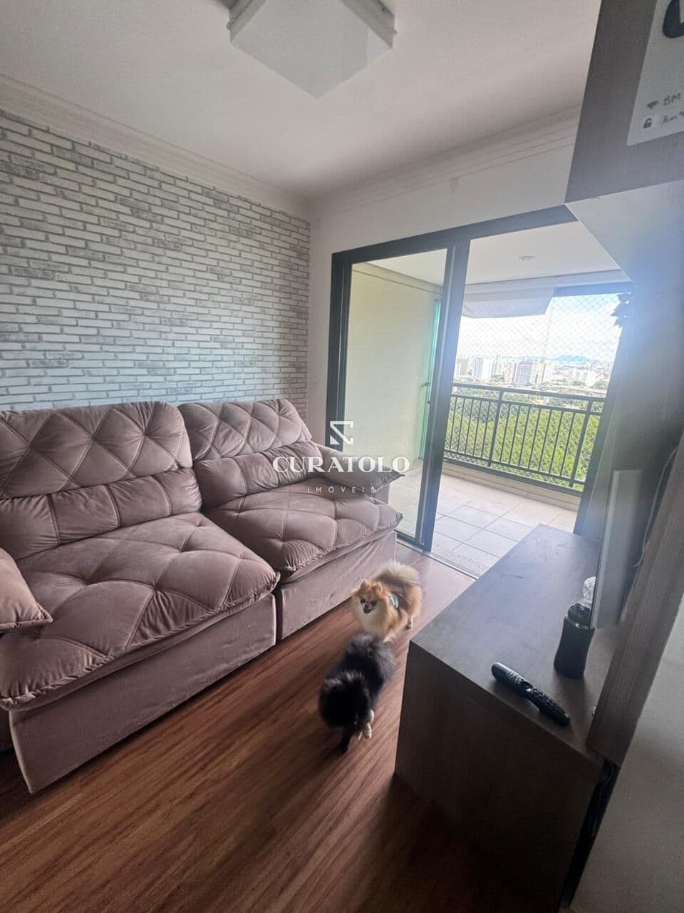 Apartamento à venda com 69 m², 3 quartos, varanda e 2 vagas, Mooca, São Paulo.