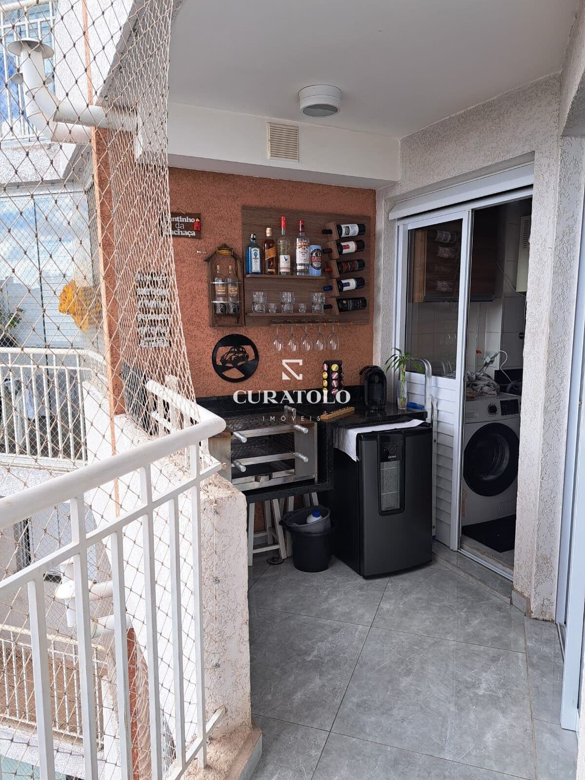 Apartamento à venda com 65 m², 3 quartos, varanda gourmet e 2 vagas na Vila Prudente, São Paulo.