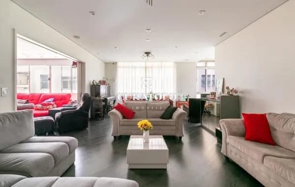 Apartamento à venda no Higienópolis, de 6 quartos e 2 vagas