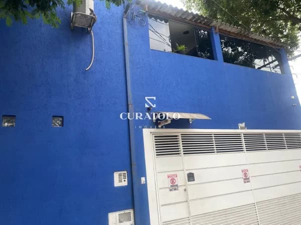 Casa Sobrado à venda na Vila Ema, com 2 quartos e 2 vagas