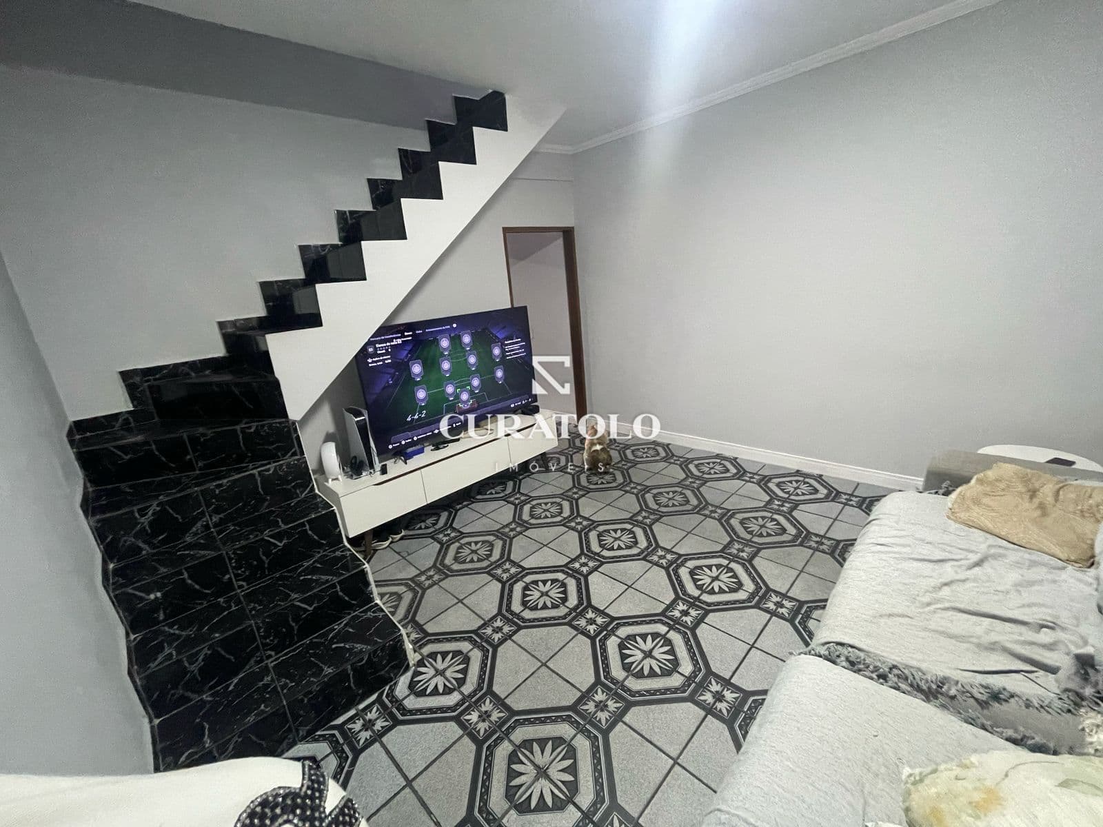 Sua nova casa está aqui, no Jardim Vila Carrão: Sobrado com ótimos 180 m², 4 quartos, 2 suítes e 2 vagas