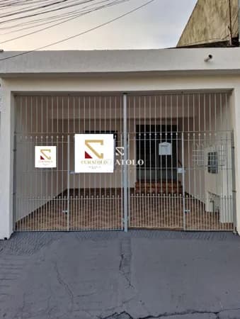 Viva com comodidade no bairro Vila União, ao lado da Estação Vila União: Casa de 130 m² com 2 Dorms e 2 vagas cobertas - Ótimo custo-benefício