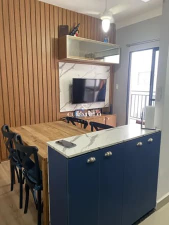 Apartamento à venda, de 2 quartos, 1 vaga e varanda na Vila Santa Isabel (região da Vila Carrão)
