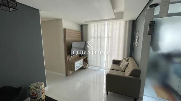 Conheça esse lindo apartamento no Jardim Vila Formosa, de aconchegantes 47 m², com 2 quartos, varanda e 1 vaga, é perfeito para você e sua família.