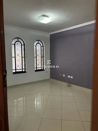 Moradia perfeita para sua família no nobre bairro do Jardim São Caetano, em São Caetano. Sobrado com 3 Dorms, 2 Vagas e quintal com churrasqueira