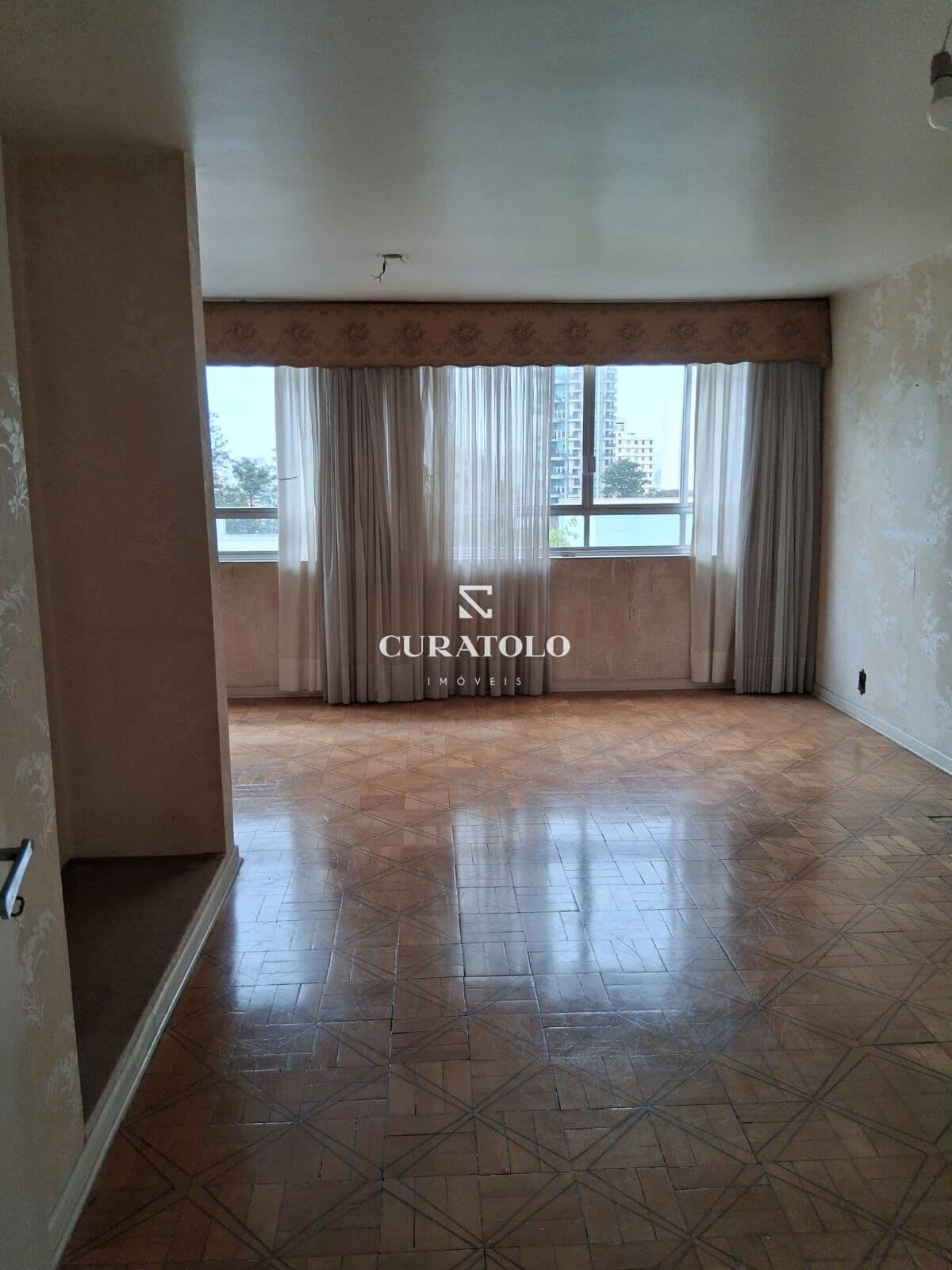 Apartamento á venda 135 m², 3 quartos, 2 vagas, na mooca, São Paulo.