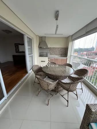 Apartamento à venda com 170 m², 3 quartos, varanda gourmet e 2 vagas, Vila Prudente, São Paulo.