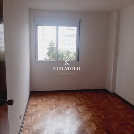 Apartamento à venda com 94 m², 2 quartos, vaga, Liberdade, São Paulo.