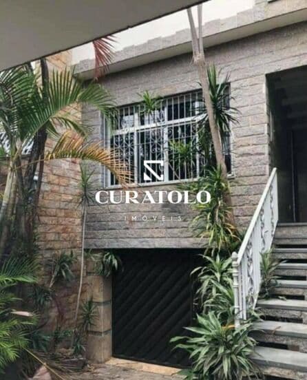 Sobrado com 3 dormitórios, churrasqueira e 3 vagas - Jardim Piqueroby