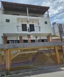 Sobrado à venda na Vila Matilde, com 3 quartos e 3 vagas