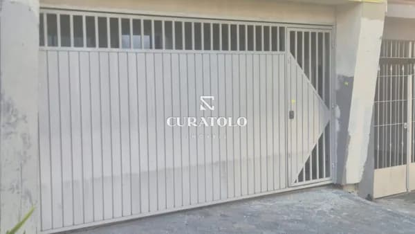Casa/sobrado à venda com 165 m², 4 quartos, 2 vagas na Mooca, São Paulo.