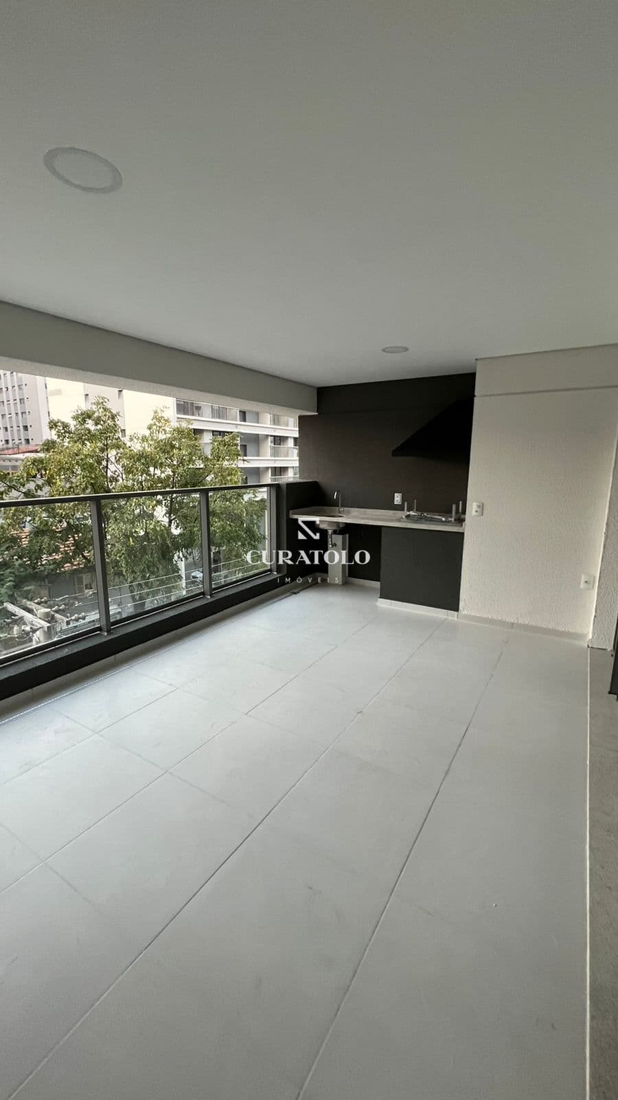 Belíssimo apartamento no Ipiranga 105 mts, pronto pra morar, 3 dormitórios, 2 suítes, varanda gourmet e ótima localização!