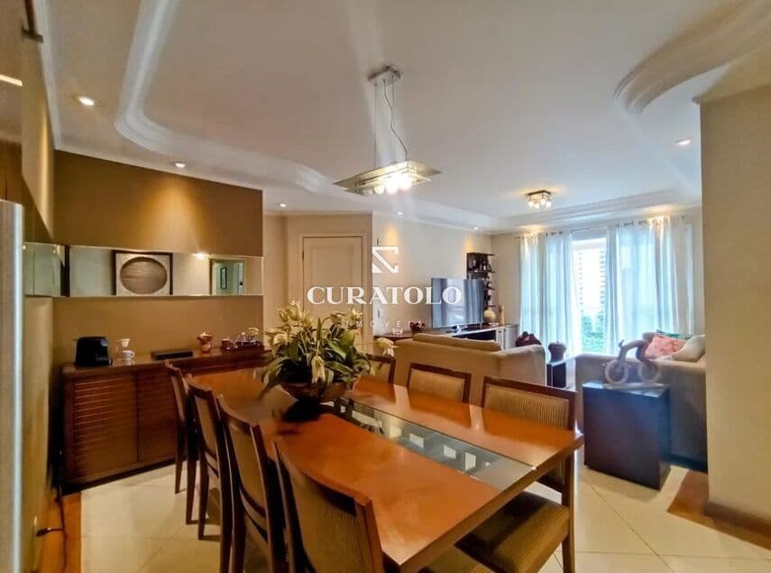 Apartamento à venda, de alto padrão, na Vila Gomes Cardim, com 3 quartos/suítes, 3 vagas e varanda