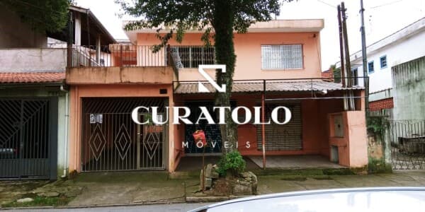 Casa com 3 dormitórios, salão com churrasqueira, 2 pontos comerciais, 3 vagas - Pq. Novo Oratório