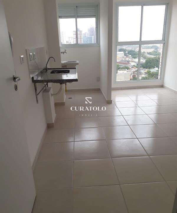 Apartamento à venda com 30 m², 1 quarto, Vila Guilhermina, São Paulo.