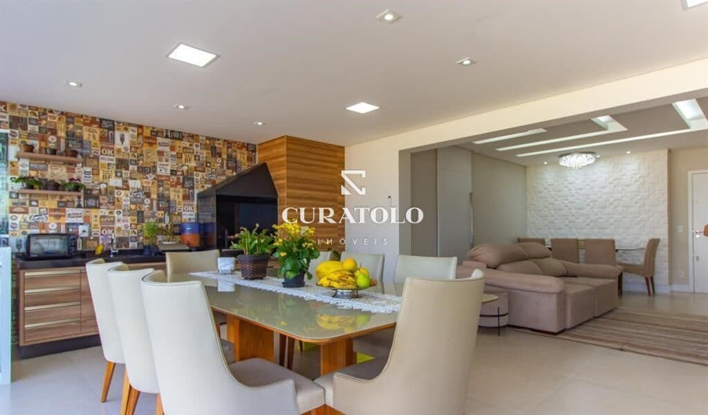 Conheça este incrível apartamento à venda, de alto padrão, a 700 mts do Metrô Carrão, com 3 quartos, 2 vagas e varanda gourmet