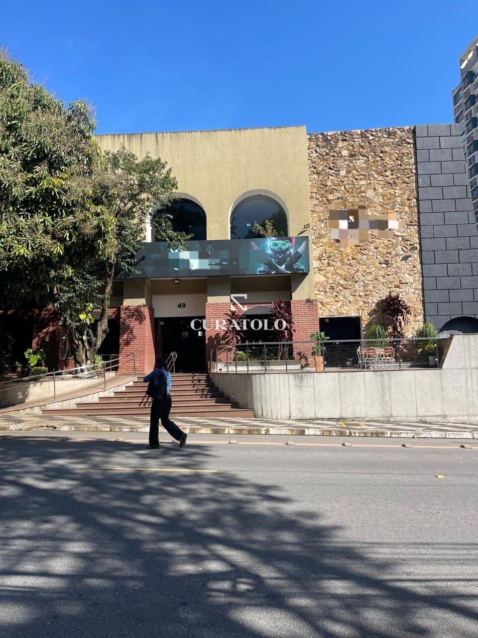 Prédio comercial com 1334 m², à venda na Chácara Santo Antônio, estrutura completa!