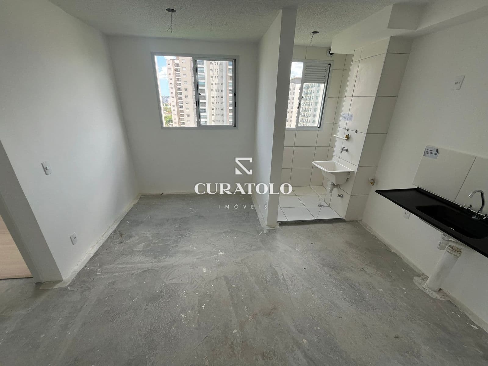 Apartamento à venda com 37 m², 2 quartos no Jardim em Santo André.
