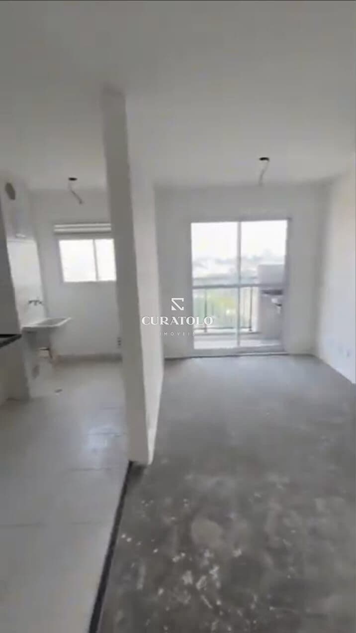 Apartamento à venda com 48 m², 2 quartos, varanda e vaga, Vila João Basso, São Bernardo do Campo.