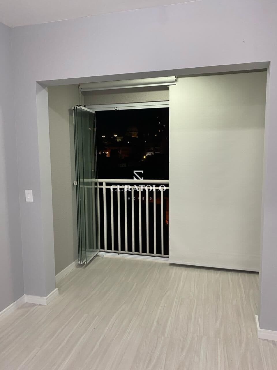 Oportunidade para seu novo lar em São Bernardo do Campo. Apartamento com 59 m², 2 dormitórios, varanda, pronto para morar e ótima localização!