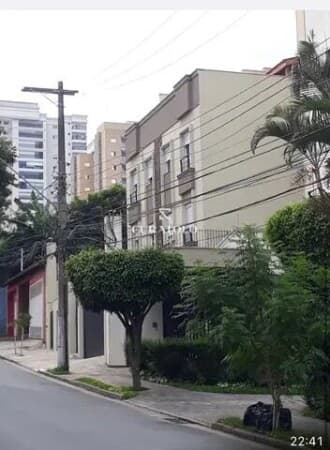 Viva com conforto em Santo André: Cobertura estilo sem condomínio com 2 Dorms, 1 suíte e 1 vaga Coberta e Demarcada no Campestre – Paralela a Av. Dom Pedro II
