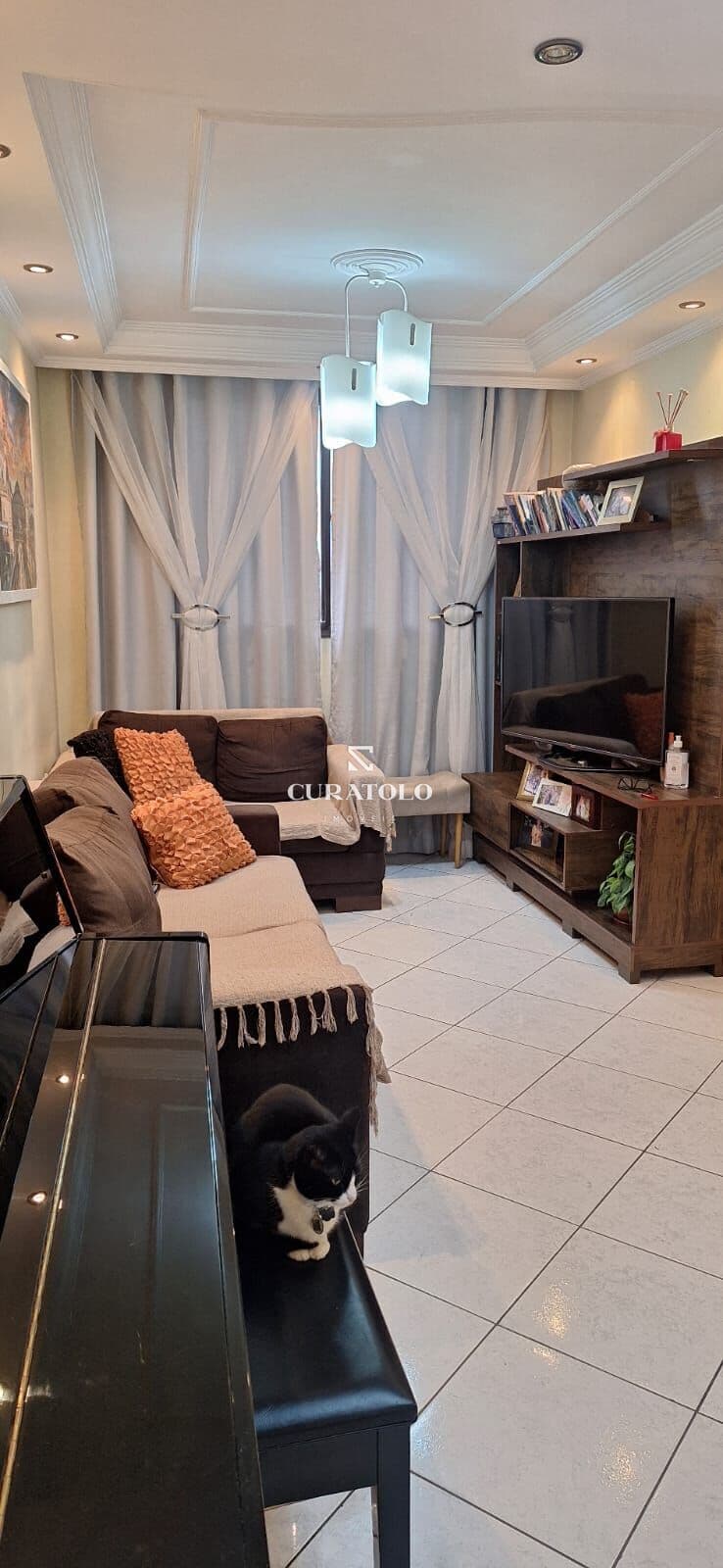Apartamento à venda com 72 m², 2 quartos, vaga no Jardim Imperador, São Paulo.