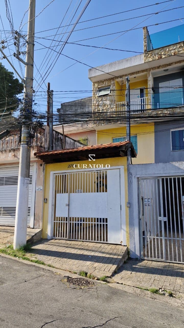 Conheça sua casa dos sonhos na Vila União, próximo ao Metrô Patriarca: Sobrado com 2 quartos, 2 vagas e varanda