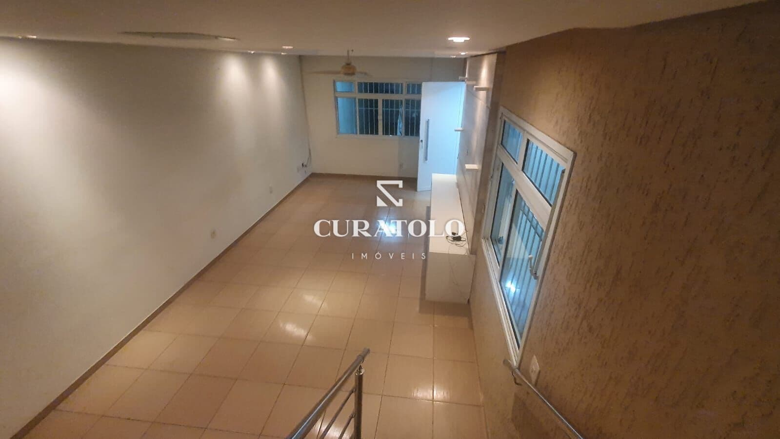 Viva com comodidade no Jardim Vergueiro, região do Sacomã: Casa de 180 m² com 3 Dorms e 4 vagas ao lado da UNIP Anchieta