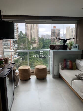 APARTAMENTO COM 2 SUÍTES, 2 VAGAS DEMARCADAS, DEPÓSITO E TERRAÇO GOURMET - NO MELHOR DO PANAMBY.