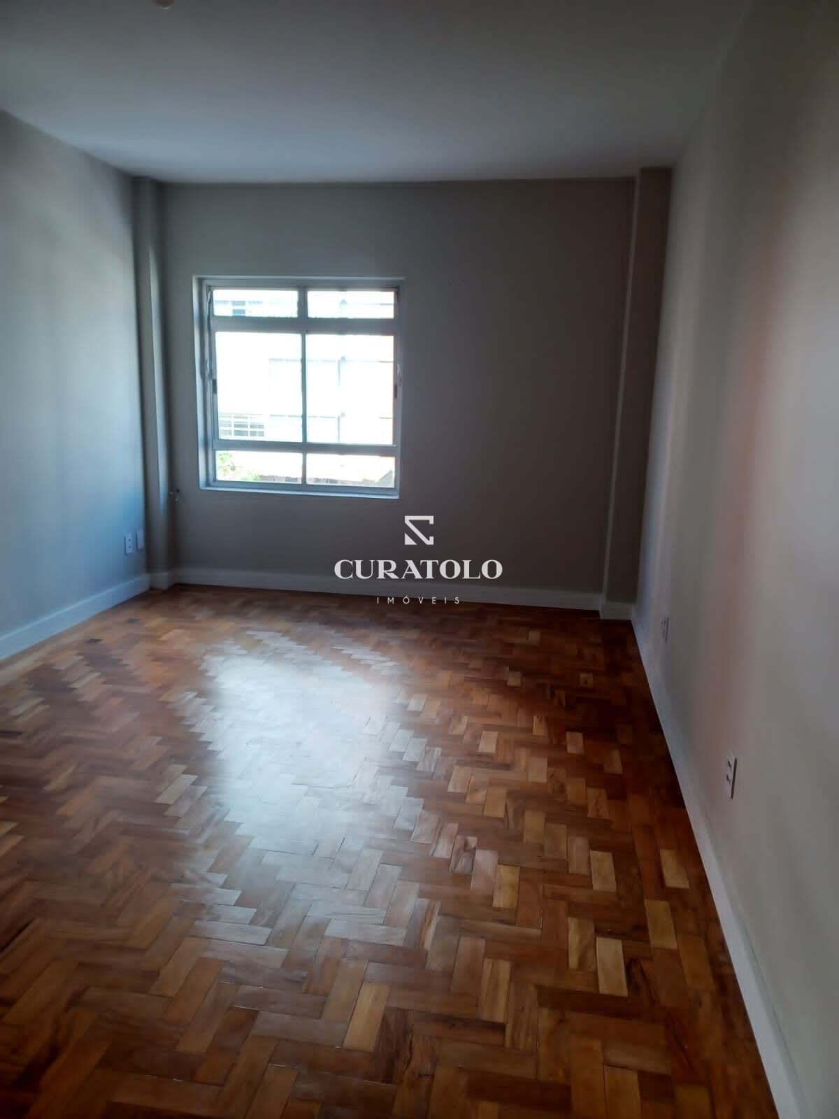 Experimente o melhor do bairro Paraíso: apartamento, perfeito para moradia ou investimento, com 1 Quarto ao lado da Av. Paulista e Metrô Paraíso