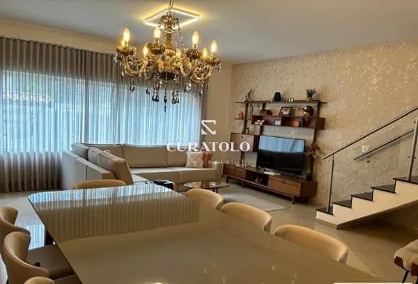 Venha conhecer a casa ideal em Santo André, na Vila Alpina: lindo sobrado com 286 m², 3 quartos/suítes e 2 vagas e área gourmet com churrasqueira