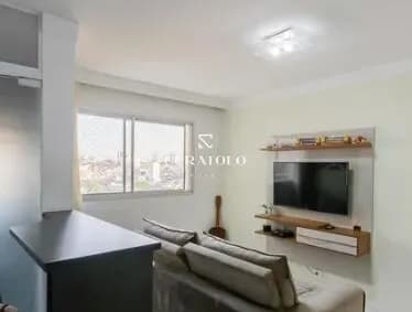 Apartamento à venda com 50 m², 2 quartos, vaga na Vila Ré, São Paulo.