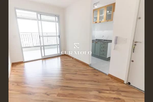 Apartamento à venda, de 2 quartos e 1 vaga no Belém