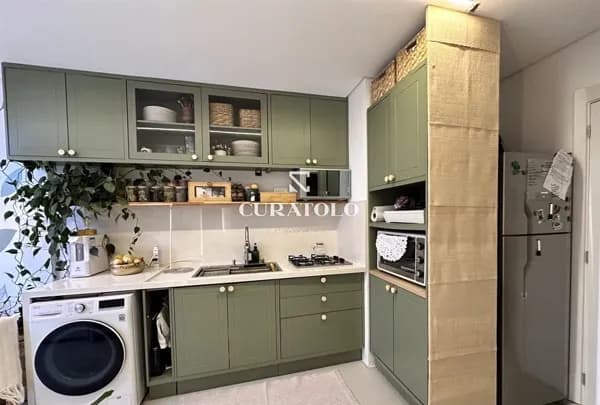 Apartamento à venda com 35 m², 1 quarto, varanda, em Santo Amaro, São Paulo.