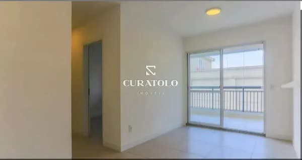 Apartamento à venda com 68 m², 2 quartos, vaga e varanda na Ipiranga, São Paulo.
