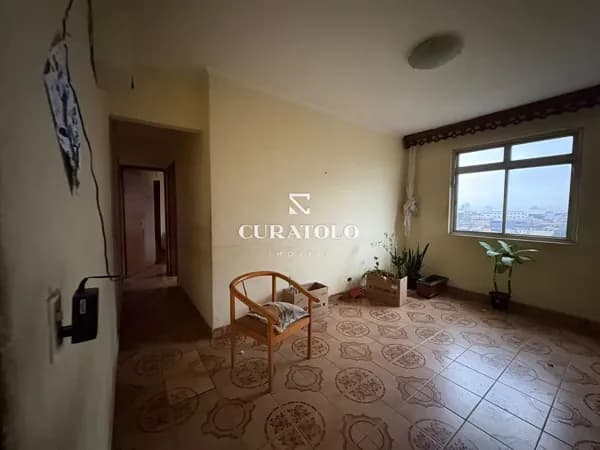 Apartamento à venda com 95 m², 2 quartos e vaga na Mooca, São Paulo.