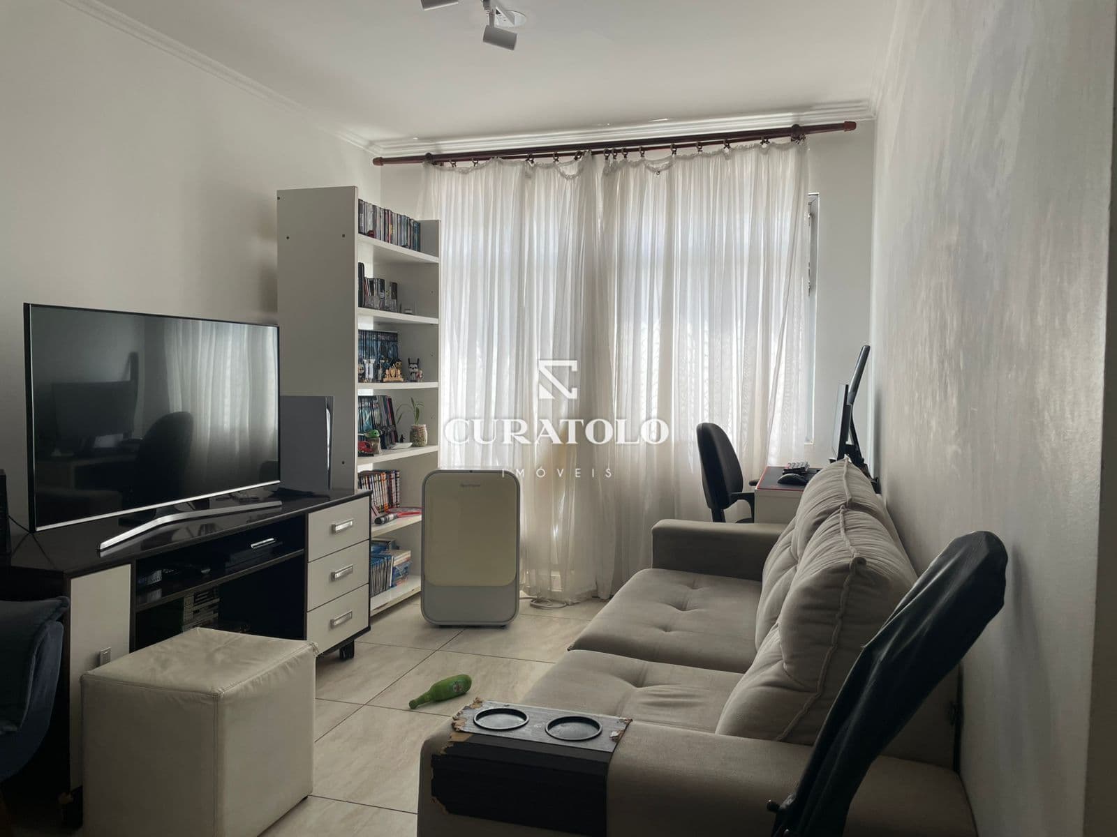 Apartamento à venda, no Parque Novo Mundo, de 2 quartos e 1 vaga